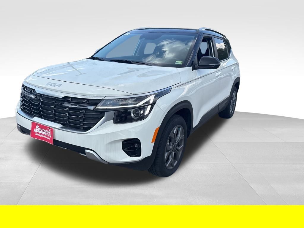 2024 Kia Seltos SX photo 4