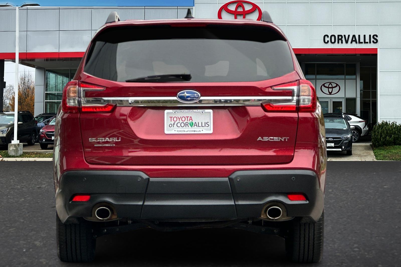 2024 Subaru Ascent Premium photo 4