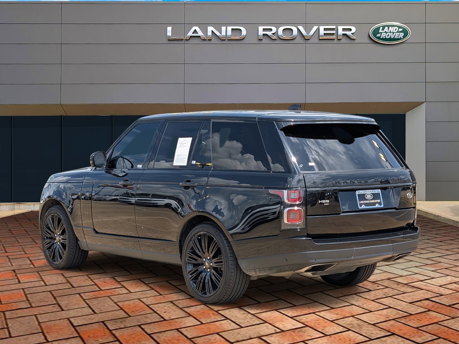 2021 Land Rover Range Rover P525 HSE HSE Westminster Edition photo 3