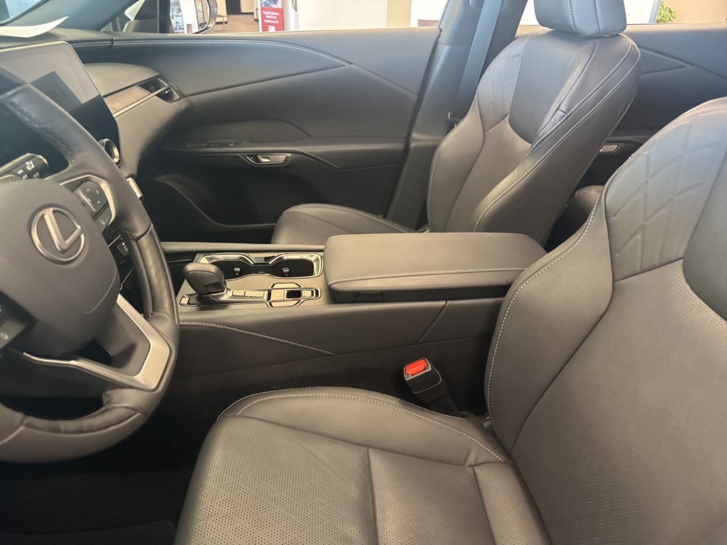 2024 Lexus RX 350 Premium photo 10