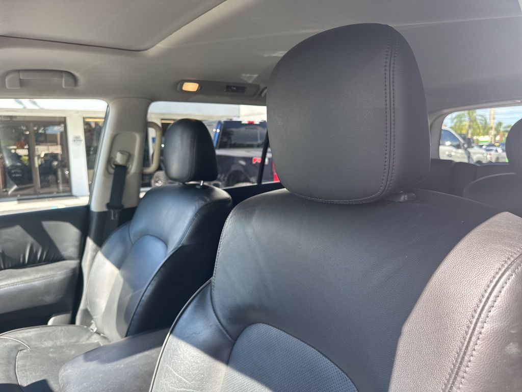 2023 Nissan Armada SL photo 8