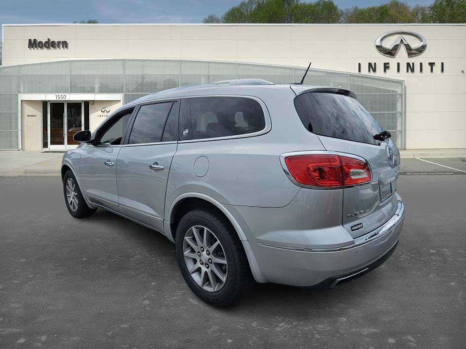 2017 Buick Enclave Leather photo 4