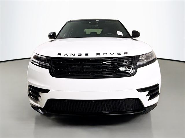2026 Land Rover Range Rover Velar SE photo 2