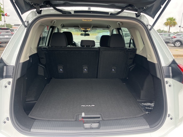 2025 Nissan Rogue S photo 23