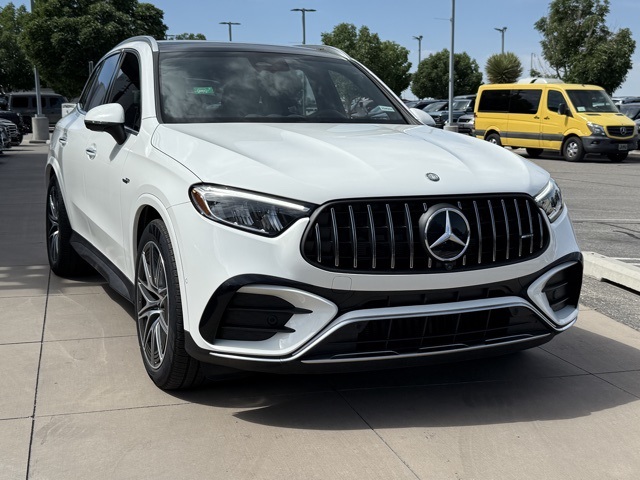 2025 Mercedes Benz GLC AMG 63 E PERFORMANCE 4MATIC photo 4