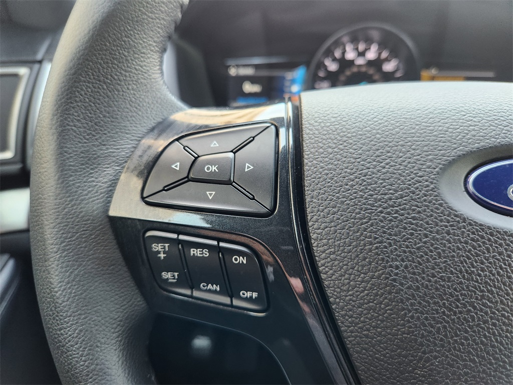 2018 Ford Explorer XLT photo 23
