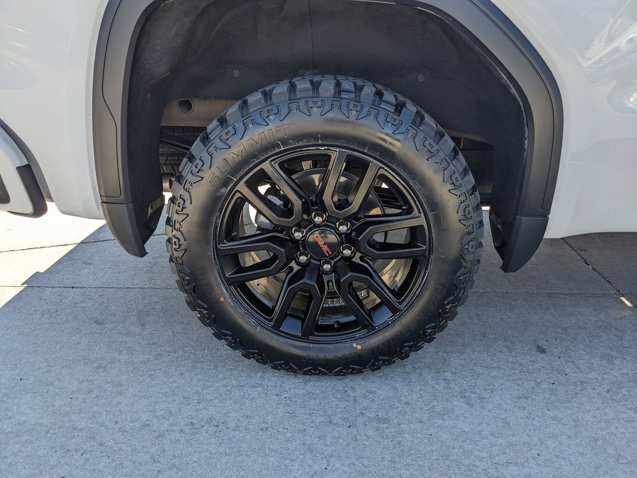 2023 Gmc Sierra 1500 Elevation photo 12