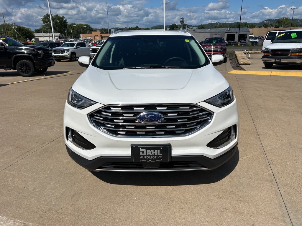 2020 Ford Edge SEL photo 8