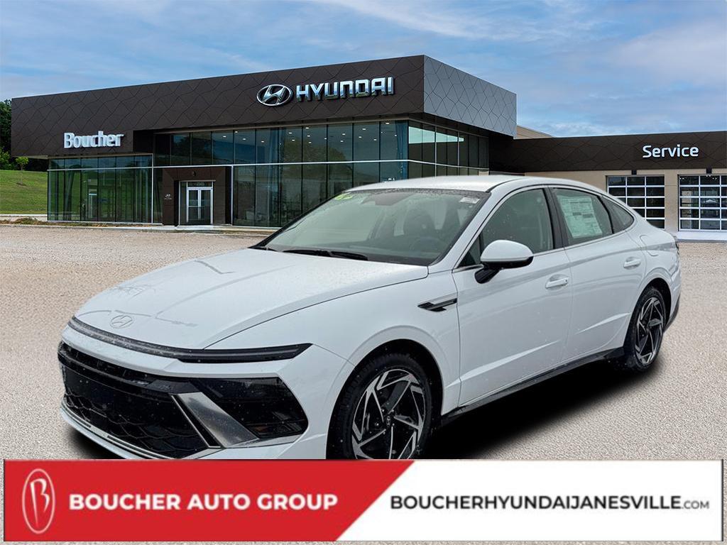 2026 Hyundai Sonata SEL's photo