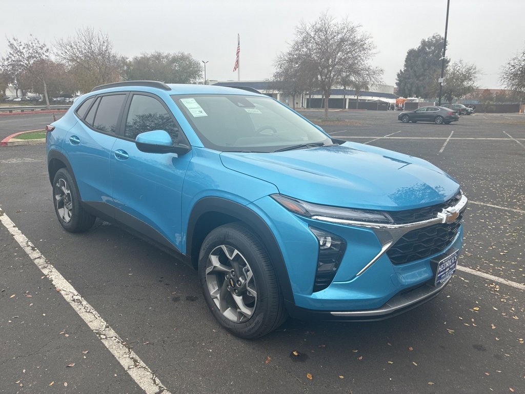 2026 Chevrolet Trax LT's photo