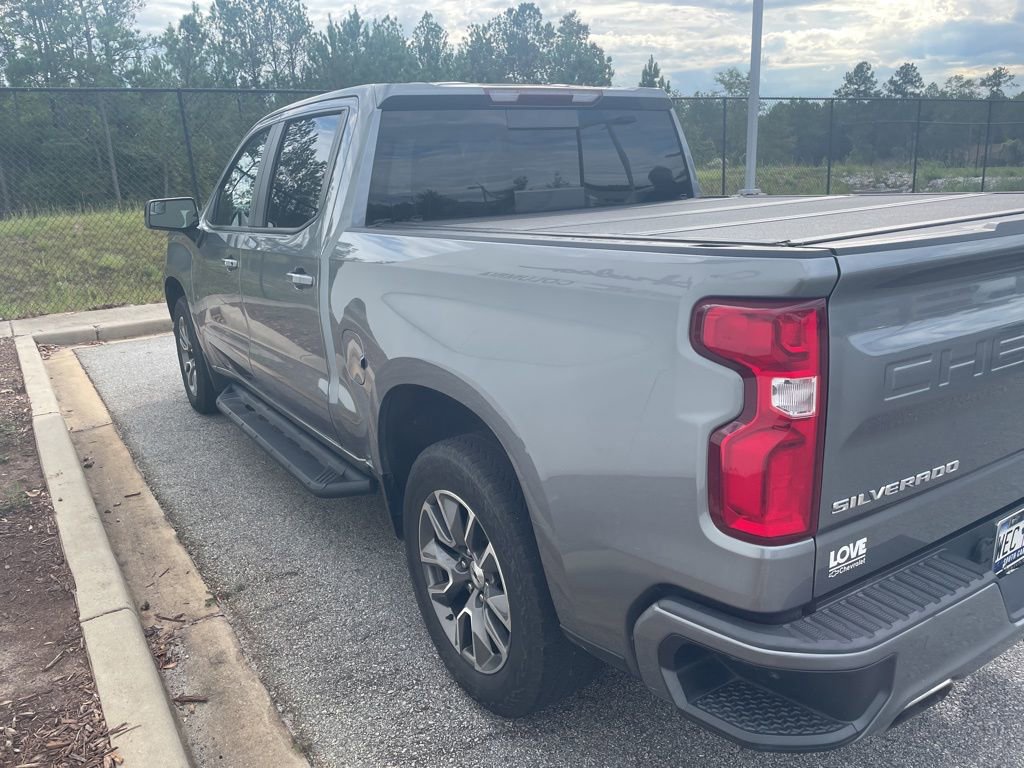 2020 Chevrolet Silverado 1500 RST photo 2
