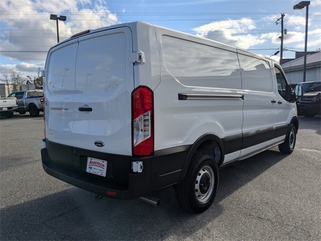 2024 Ford Transit photo 4