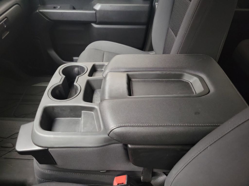 2021 Chevrolet Silverado 1500 Custom photo 25