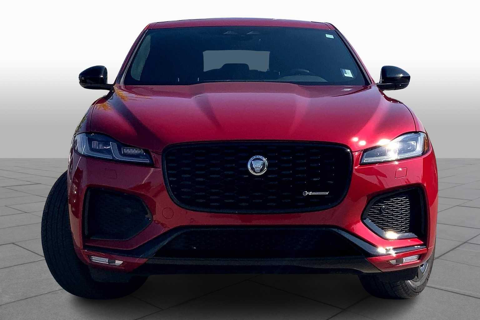 2024 Jaguar F-PACE P250 R-Dynamic S photo 3