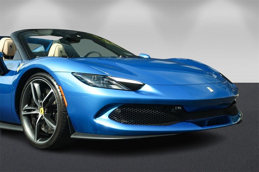 2024 Ferrari 296 GTS photo 9