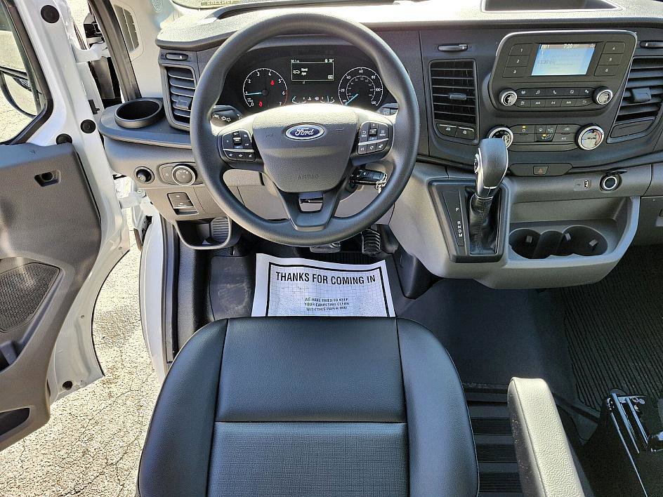 2024 Ford Transit photo 9