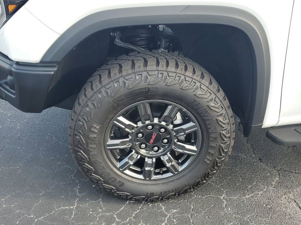 2025 Gmc Sierra AT4X photo 18