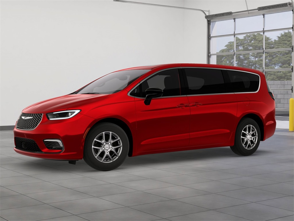 2026 Chrysler Pacifica photo 2