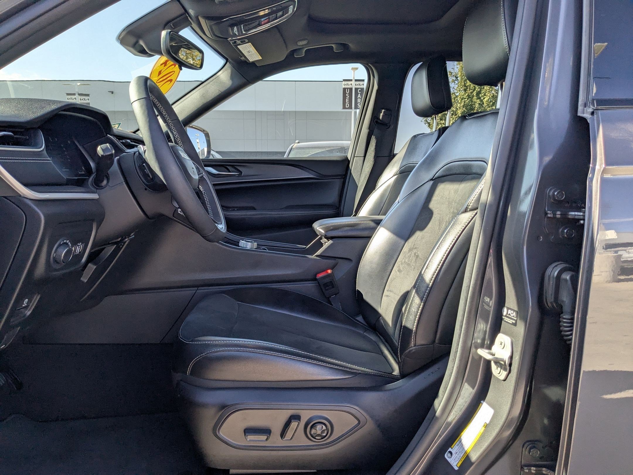 2024 Jeep Grand Cherokee Altitude X photo 17