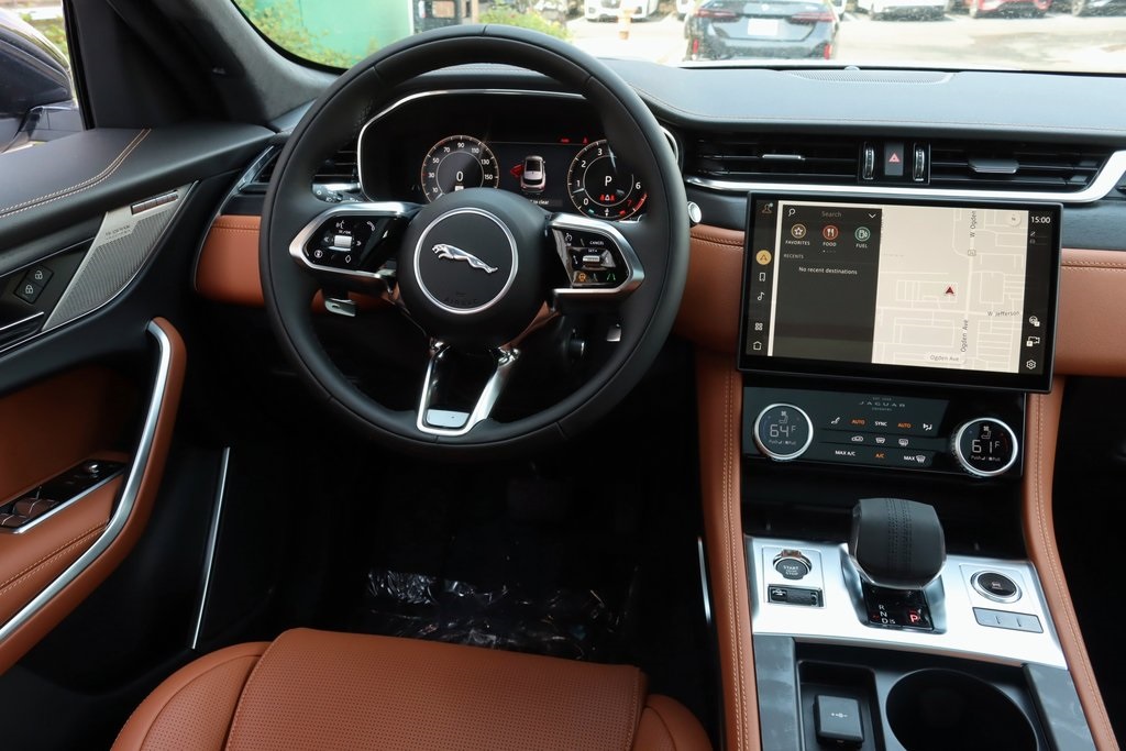 2026 JAGUAR PACE P400 - Image 15