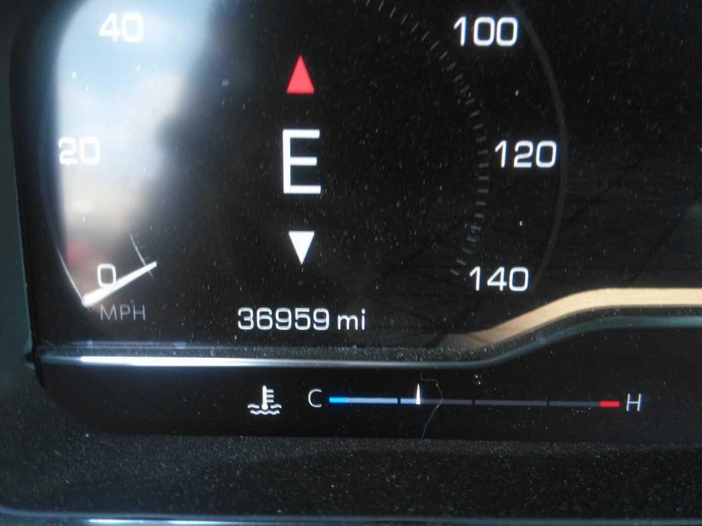 2024 Gmc Sierra 1500 SLT photo 2