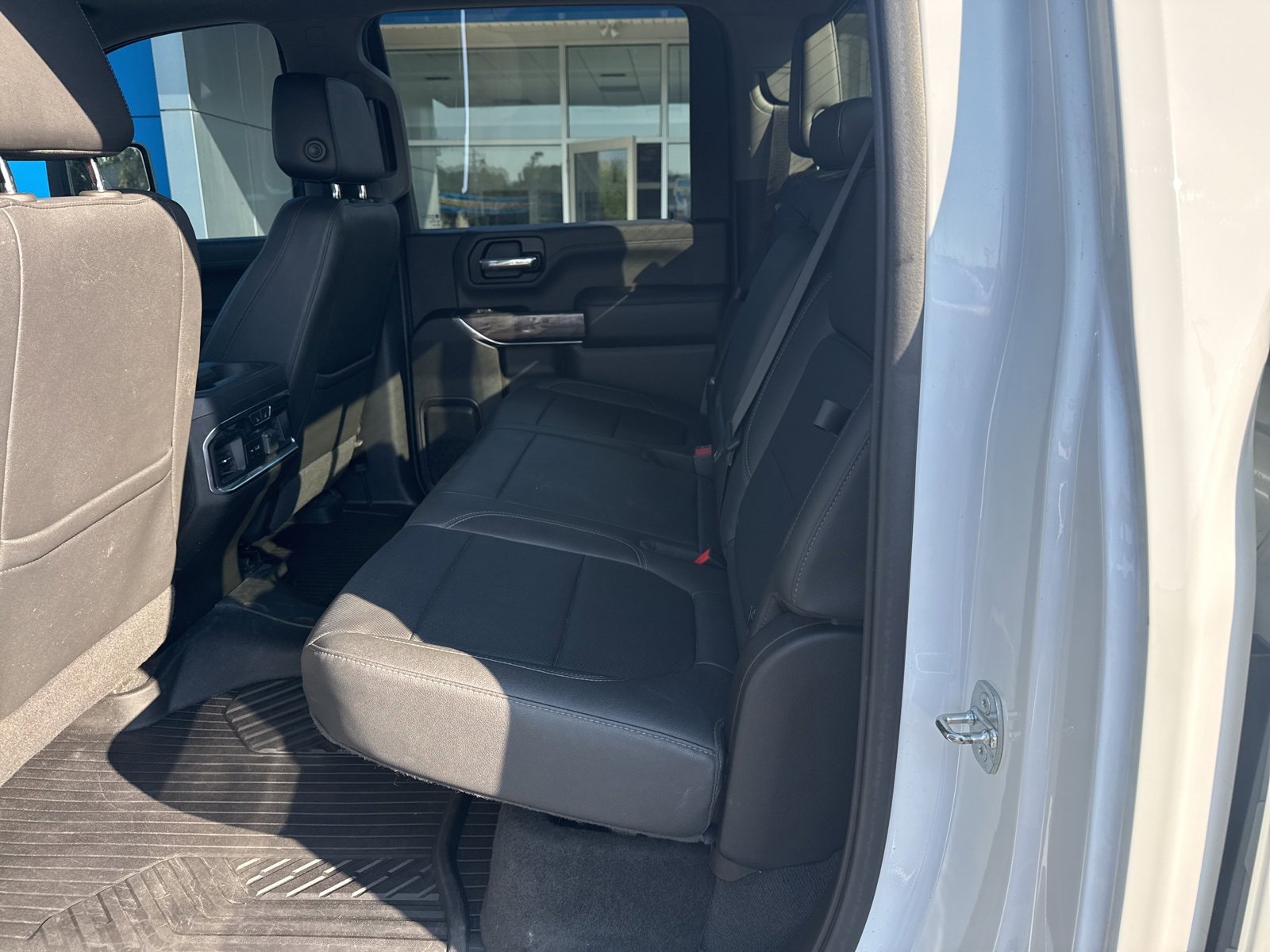2022 Chevrolet Silverado 2500HD LTZ photo 22