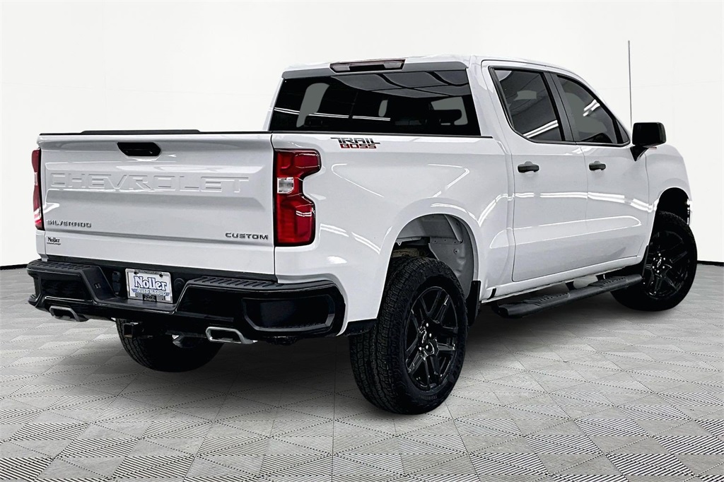 Used 2022 Chevrolet Silverado 1500 Limited Custom with VIN 3GCPYCELXNG200866 for sale in Kansas City