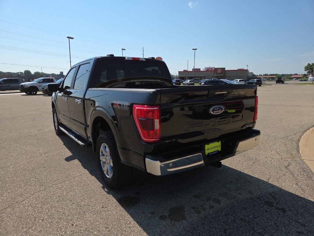 2023 Ford F-150 XLT photo 10