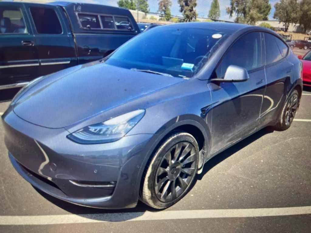 Used 2022 Tesla Model Y Long Range with VIN 7SAYGDEE4NF347675 for sale in Northfield, Minnesota