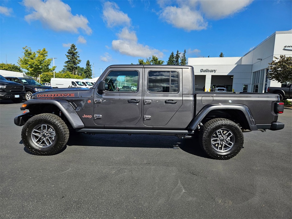 2025 Jeep Gladiator Mojave photo 3