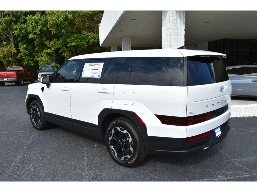 2026 Hyundai Santa Fe SE photo 2