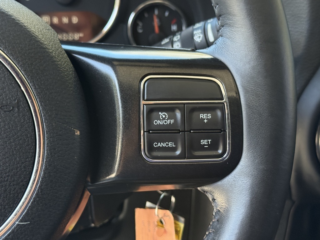 2017 Jeep Wrangler Unlimited Rubicon Recon photo 17