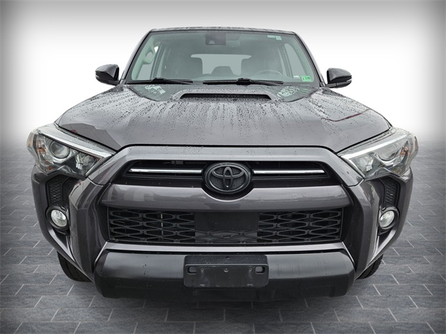 2020 Toyota 4Runner Base photo 2
