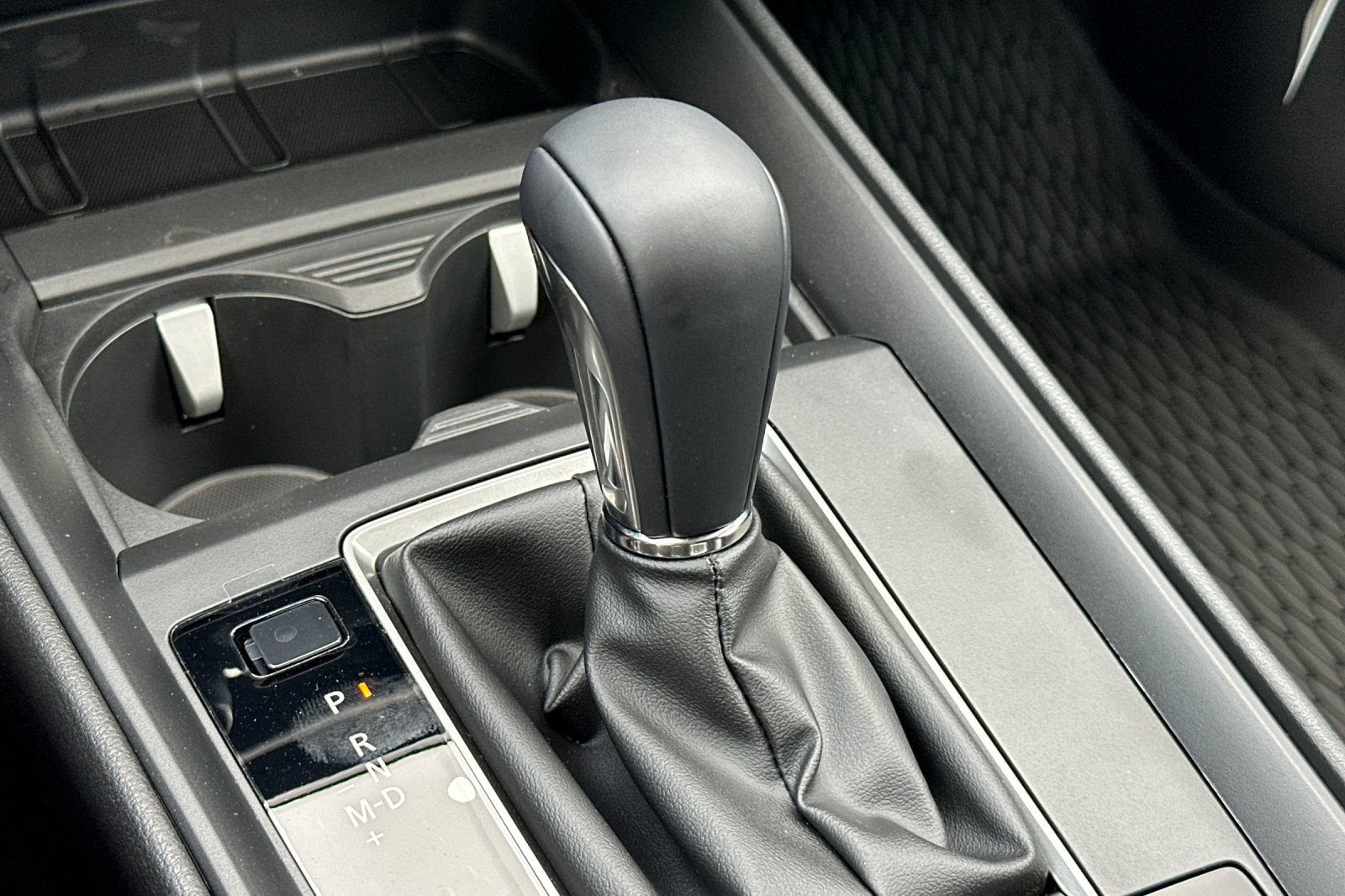 2025 Mazda CX-50 2.5 Select photo 21
