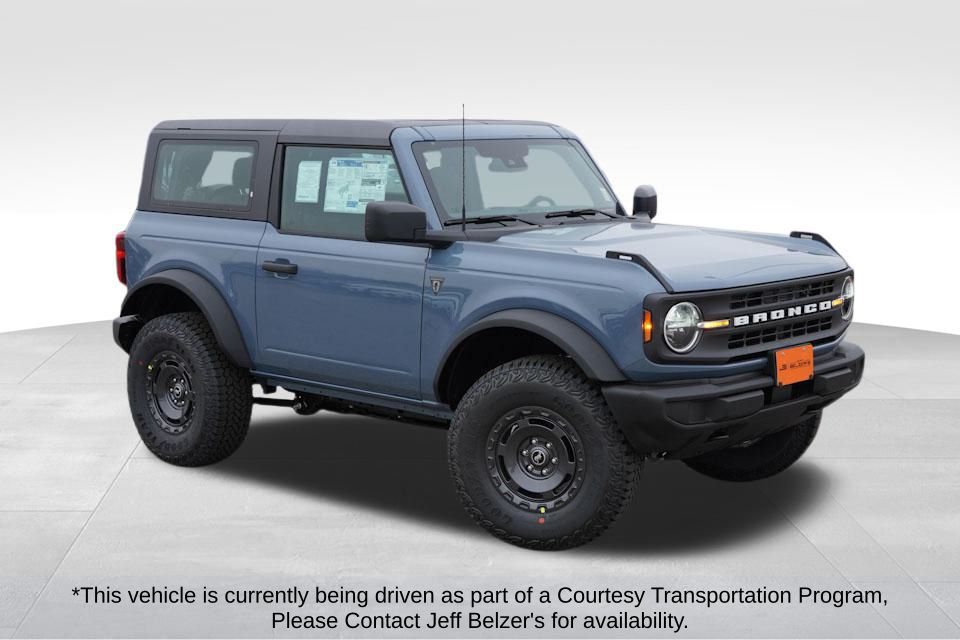 2025 Ford Bronco 2-Door Base's photo