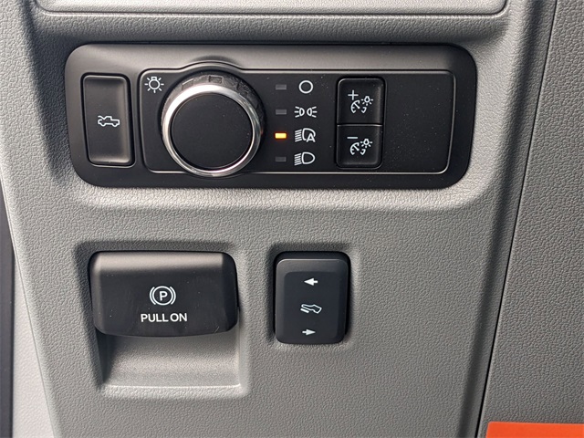 2025 Ford F-150 Lightning photo 22