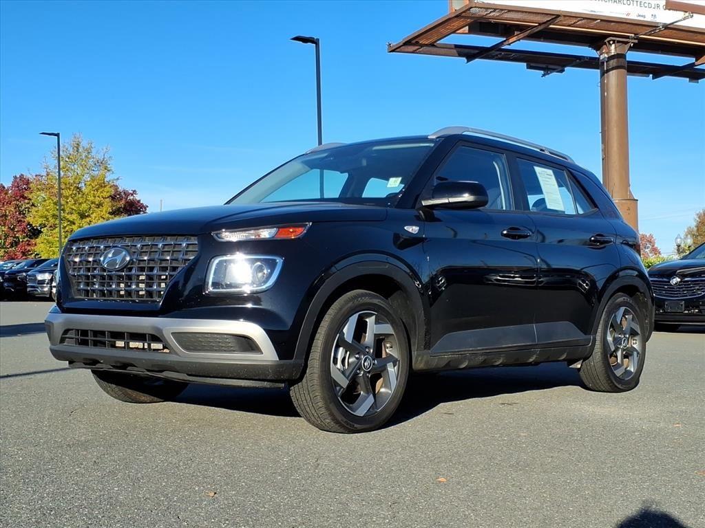 2024 Hyundai Venue SEL