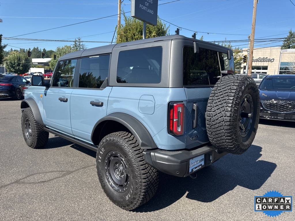 2024 Ford Bronco Badlands photo 3