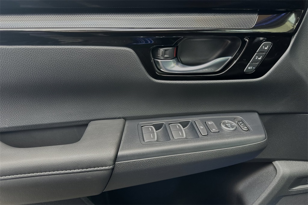 2025 Honda CR-V EX-L photo 10