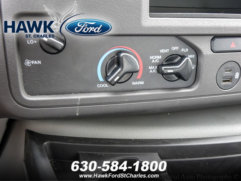 2023 Ford E-350 photo 13
