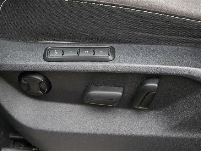 2021 Volkswagen Atlas V6 SEL Premium R-Line photo 16