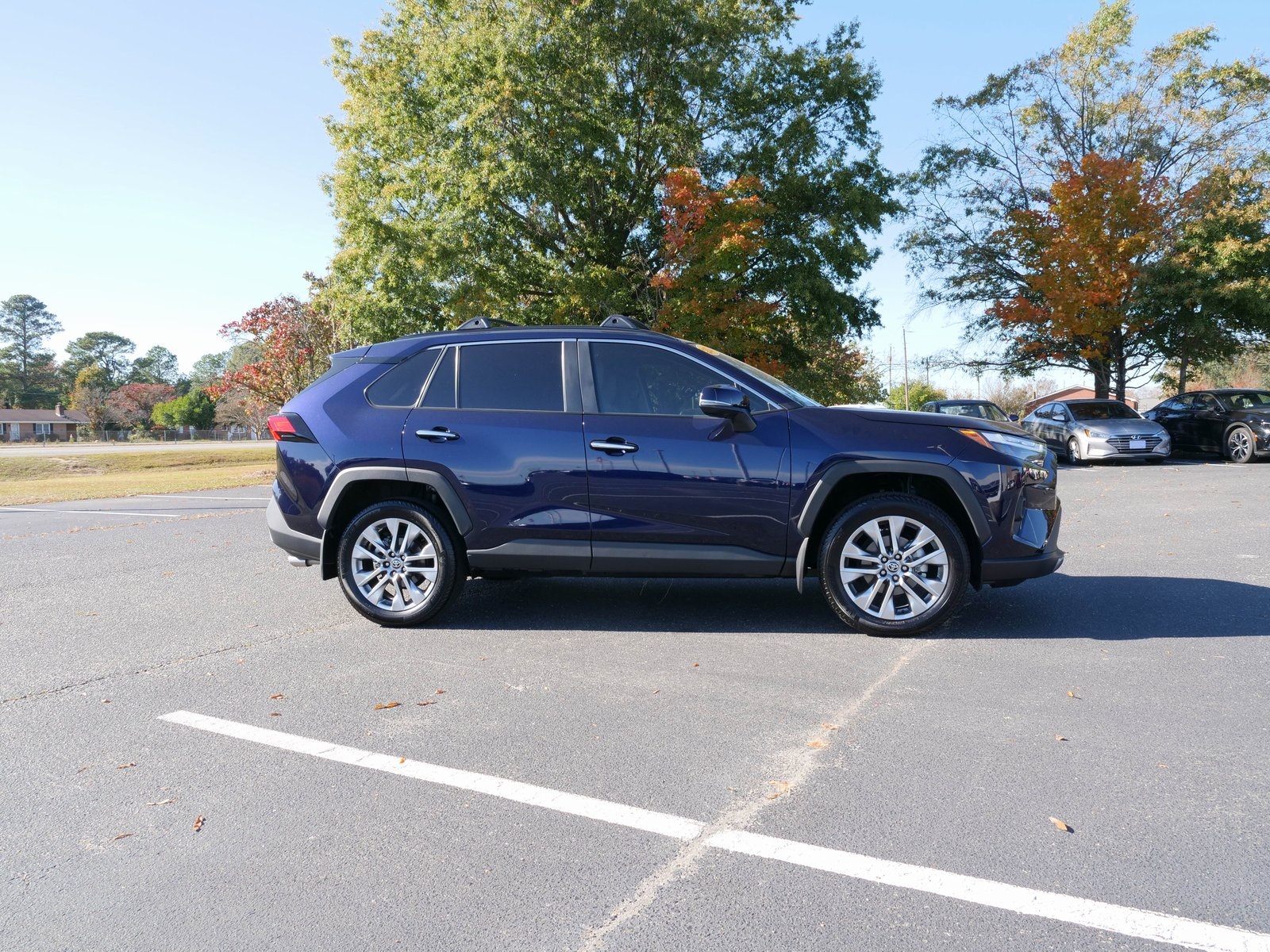 2025 Toyota RAV4 Limited's photo