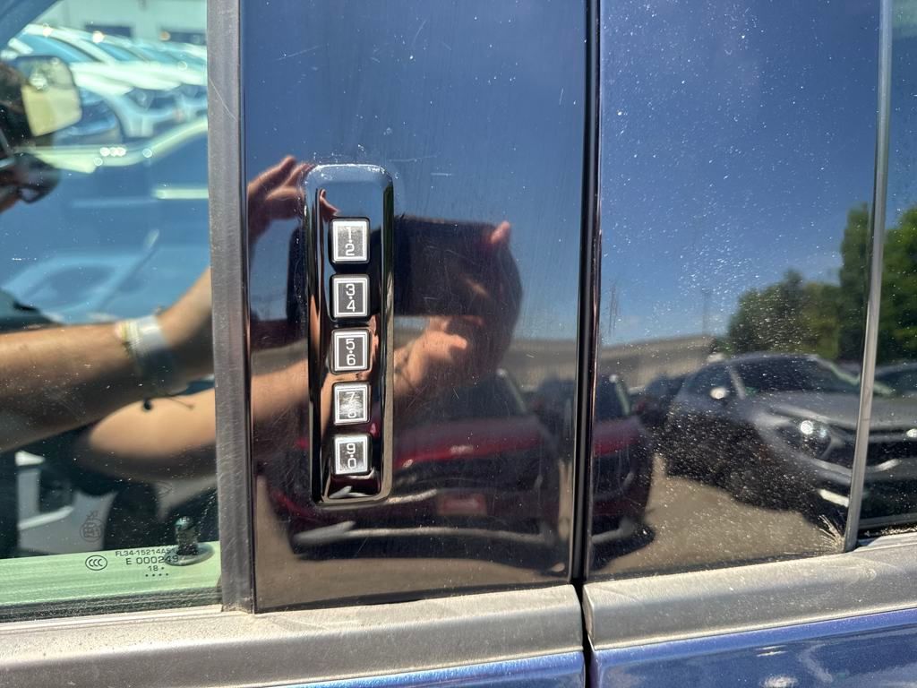 2019 Ford F-150 XLT photo 11