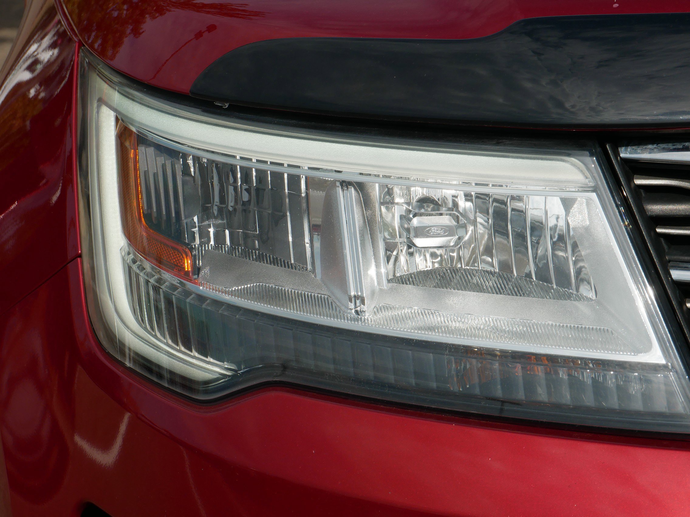 2017 Ford Explorer XLT photo 8