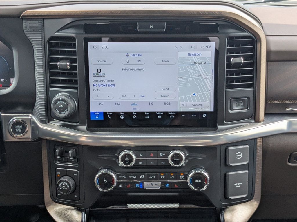 2025 Ford F-150 King Ranch photo 16
