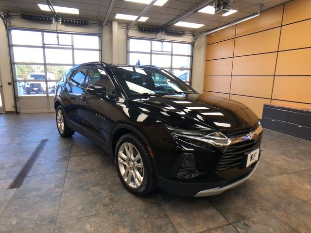 2019 Chevrolet Blazer Base 3LT photo 2