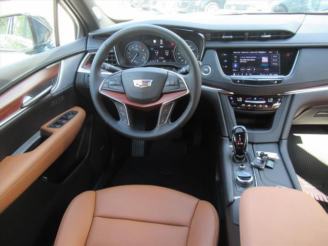 2025 Cadillac XT5 Premium Luxury photo 11