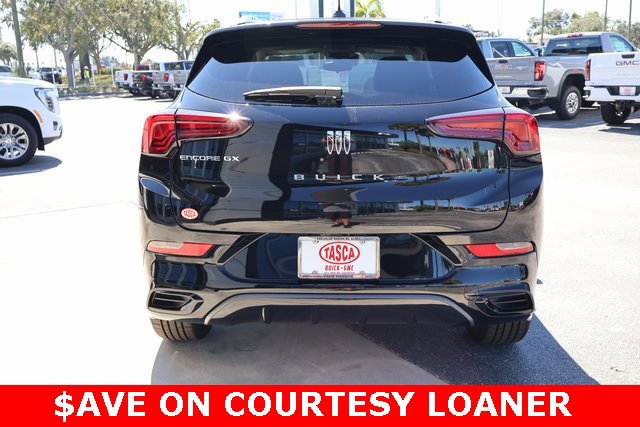 2025 Buick Encore GX Sport Touring photo 2
