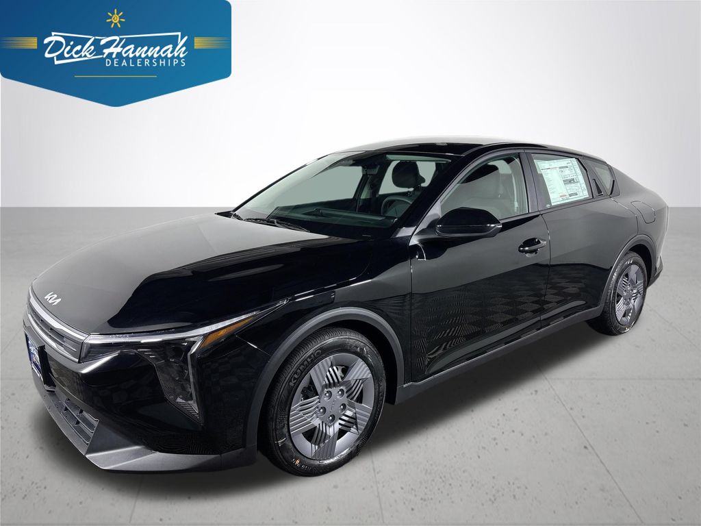 2025 Kia K4 LX's photo