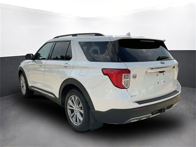 2020 Ford Explorer XLT photo 3